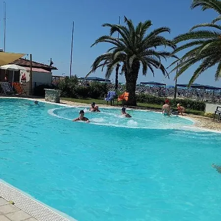 Sea Horse Apartment Lido di Camaiore